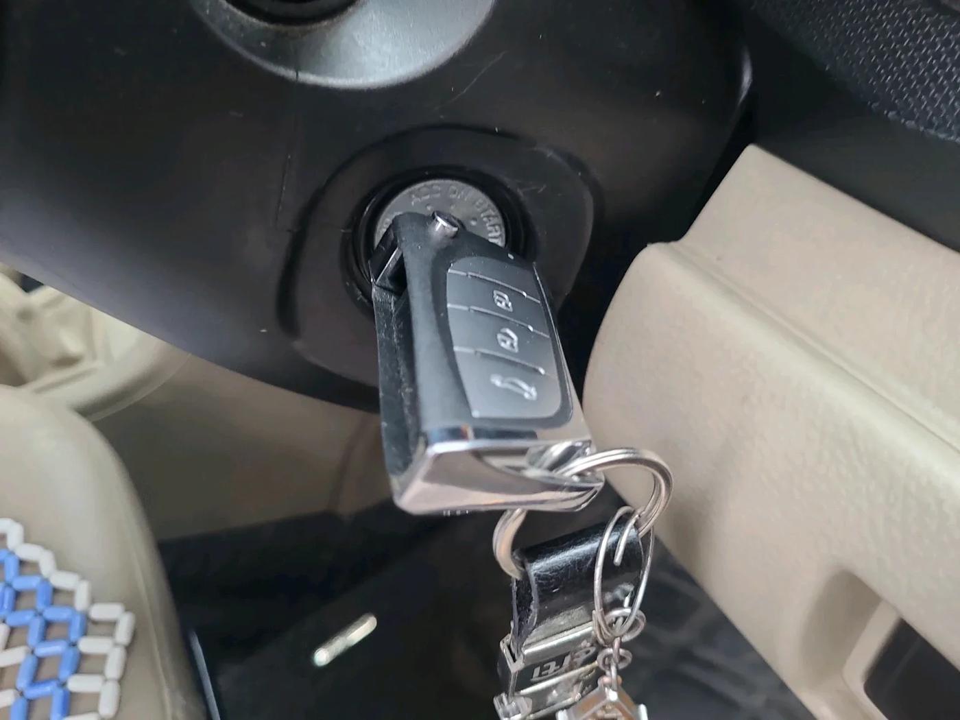2015 Maruti Swift Dzire VXI, Petrol, Manual, 67,770 km, interior