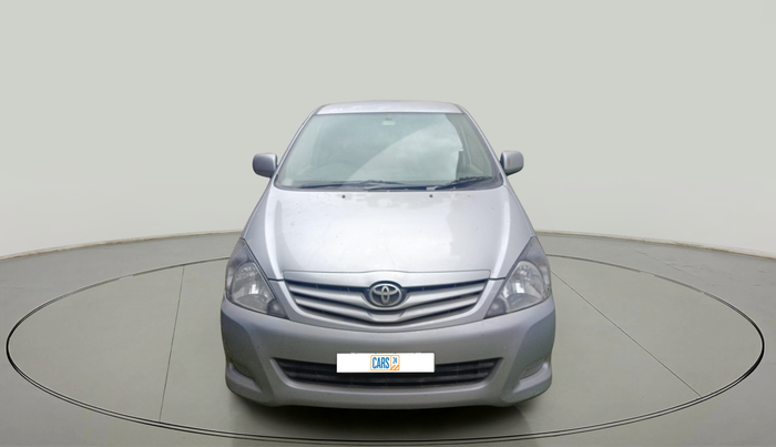 2011 Toyota Innova 2.5 G4 8 STR, Diesel, Manual, 1,21,638 km, exterior