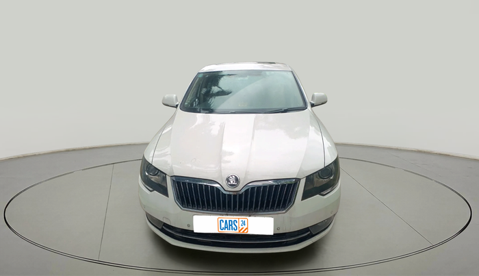 2014 Skoda Superb ELEGANCE 1.8 TSI AT, Petrol, Automatic, 1,11,233 km, exterior