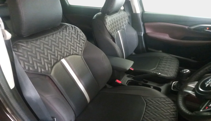 2022 Maruti Grand Vitara ZETA SMART HYBRID, Petrol, Manual, 17,033 km, interior