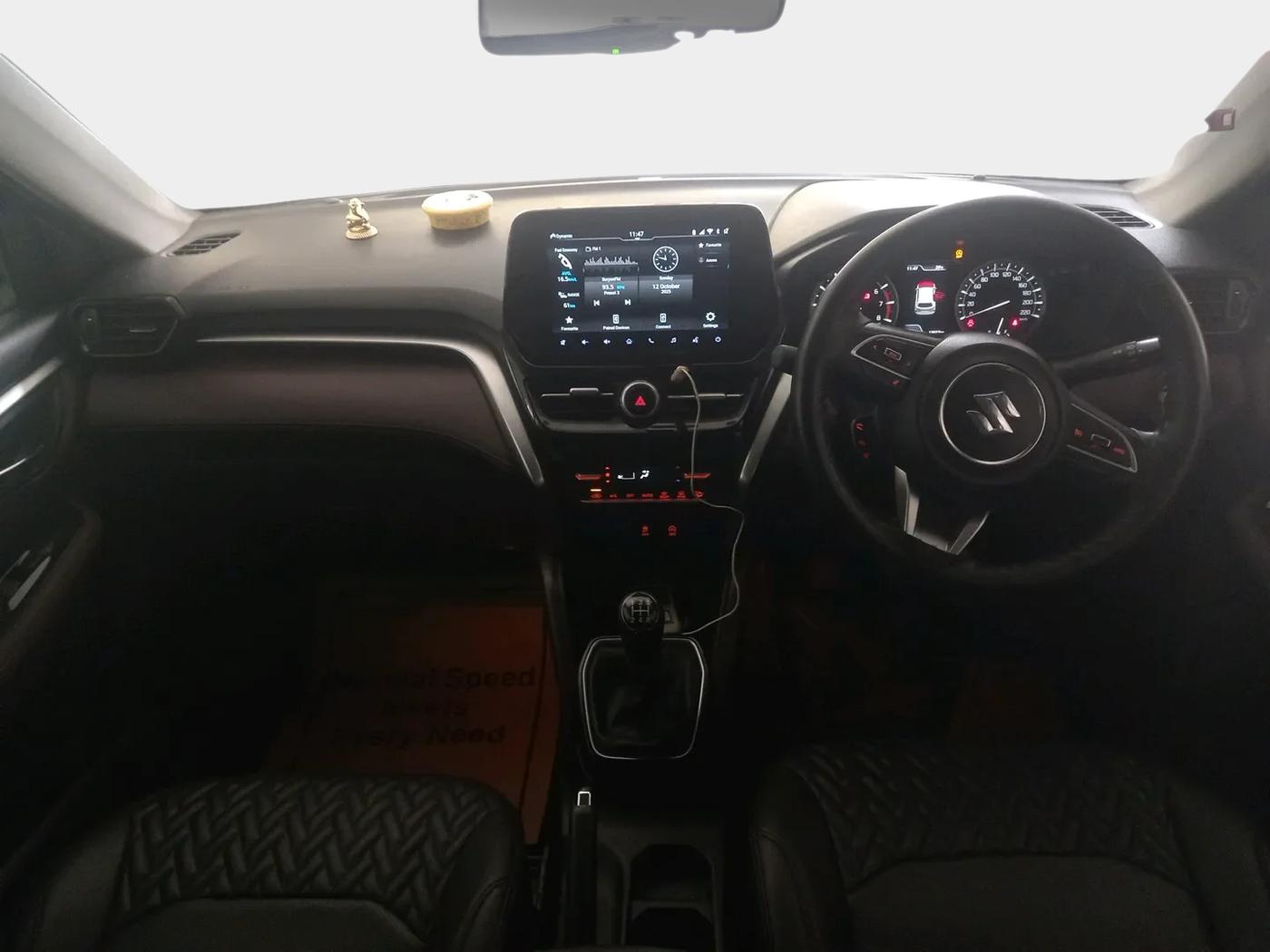 2022 Maruti Grand Vitara ZETA SMART HYBRID, Petrol, Manual, 17,033 km, interior