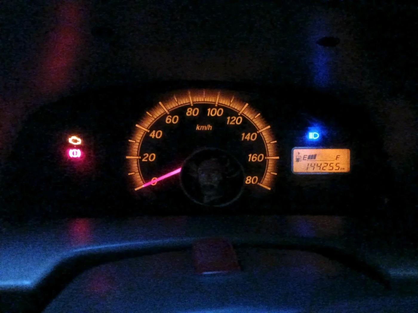 2011 Maruti Eeco 5 STR, Petrol, Manual, 1,44,255 km, interior