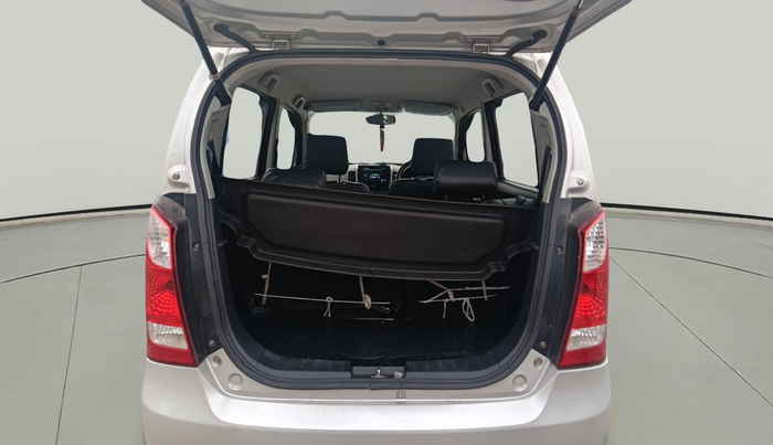 2016 Maruti Wagon R 1.0 VXI (O) AMT, Petrol, Automatic, 1,03,624 km, exterior