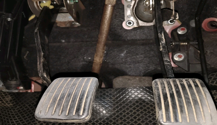 2012 Hyundai i10 MAGNA 1.2, Petrol, Manual, 34,595 km, interior