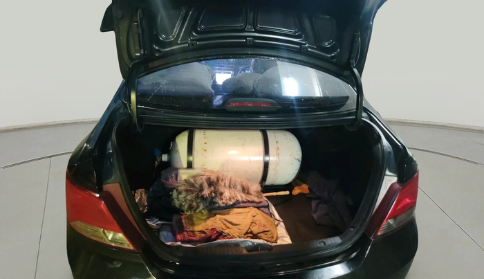 2017 Hyundai Verna 1.6 VTVT SX, Petrol, Manual, 82,057 km, exterior