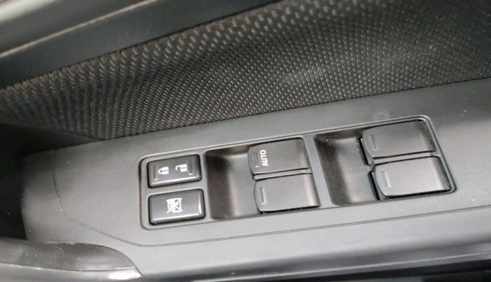 2021 Maruti Vitara Brezza VXI, Petrol, Manual, 58,522 km, interior