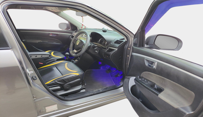 2013 Maruti Swift ZXI, Petrol, Manual, 62,448 km, interior