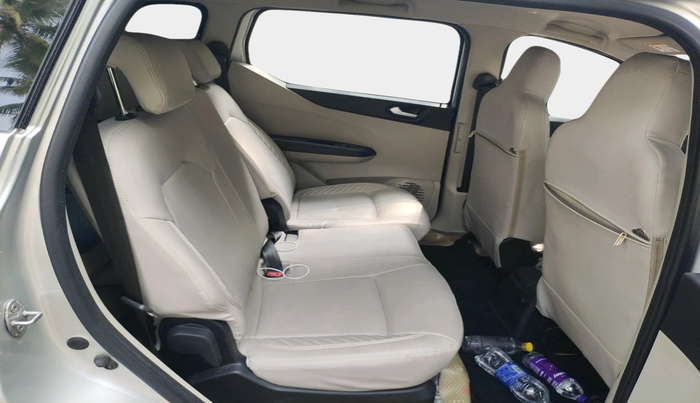 2023 Renault TRIBER RXZ AMT, Petrol, Automatic, 32,113 km, interior