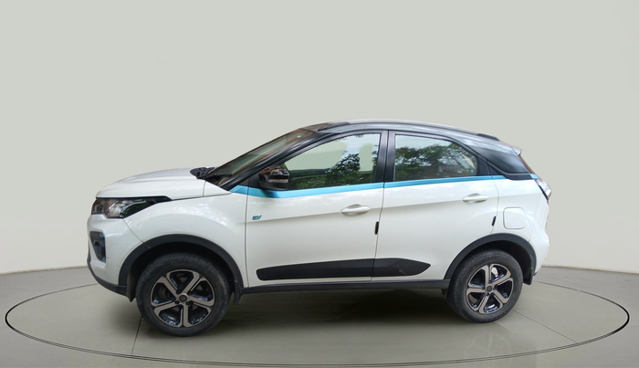 2022 Tata NEXON EV XZ PLUS, Electric, Automatic, 56,555 km, exterior