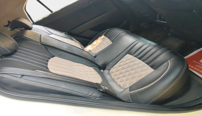 2017 Hyundai Creta SX PLUS 1.6 DIESEL DUAL TONE, Diesel, Manual, 1,84,602 km, interior