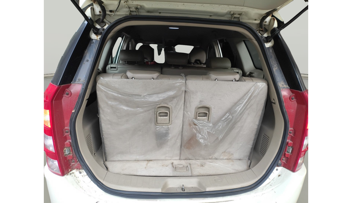2016 Mahindra XUV500 W8, Diesel, Manual, 65,561 km, exterior