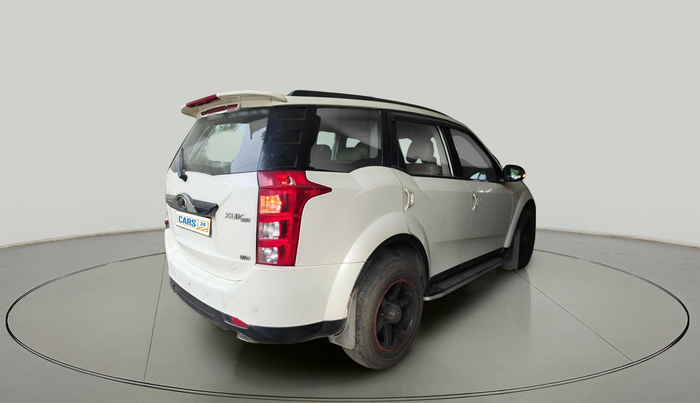 2016 Mahindra XUV500 W8, Diesel, Manual, 65,561 km, exterior