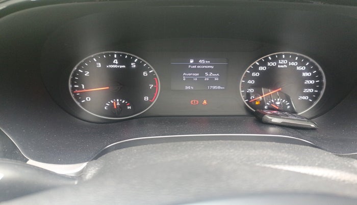 2021 KIA SELTOS HTK PLUS 1.5, Petrol, Manual, 17,958 km, interior