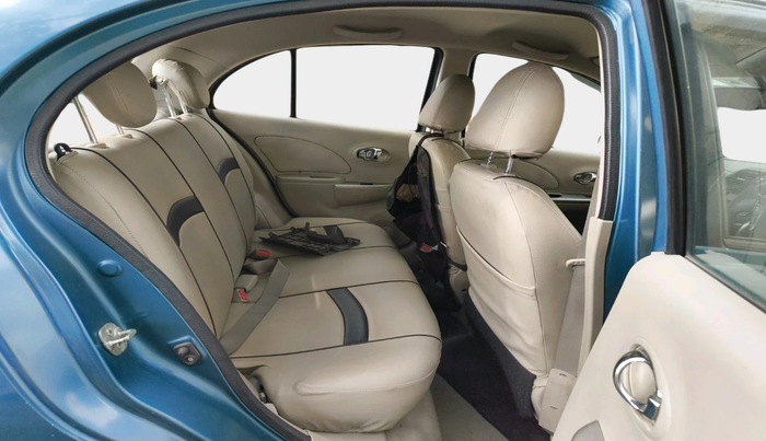 2016 Nissan Micra XV CVT, Petrol, Automatic, 37,463 km, interior