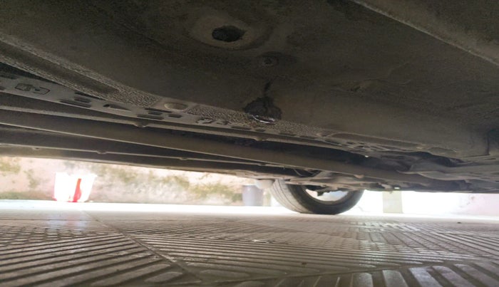 2016 Fiat Punto EVO MULTIJET 1.3 90 HP, Diesel, Manual, 1,10,884 km, interior