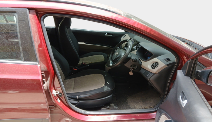 2015 Hyundai Grand i10 SPORTZ 1.1 CRDI, Diesel, Manual, 63,548 km, interior