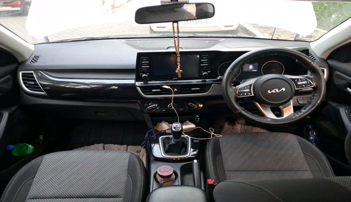 2021 KIA SELTOS HTK PLUS 1.5, Petrol, Manual, 42,398 km, interior