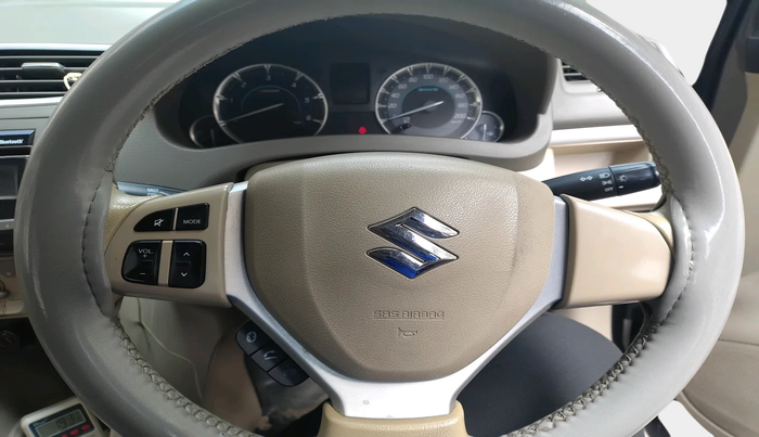 2016 Maruti Ertiga VDI SHVS, Diesel, Manual, 1,03,138 km, interior