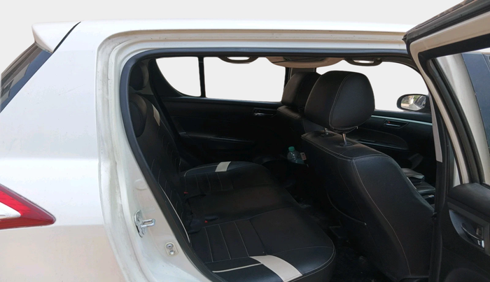2013 Maruti Swift VXI, Petrol, Manual, 91,725 km, interior