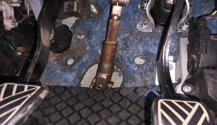 2013 Maruti Swift VXI, Petrol, Manual, 91,725 km, interior