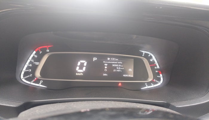 2023 KIA SONET 	 HTX 1.0 TURBO DCT, Petrol, Automatic, 42,414 km, interior