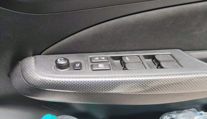 2021 Maruti Swift ZXI, Petrol, Manual, 46,345 km, interior