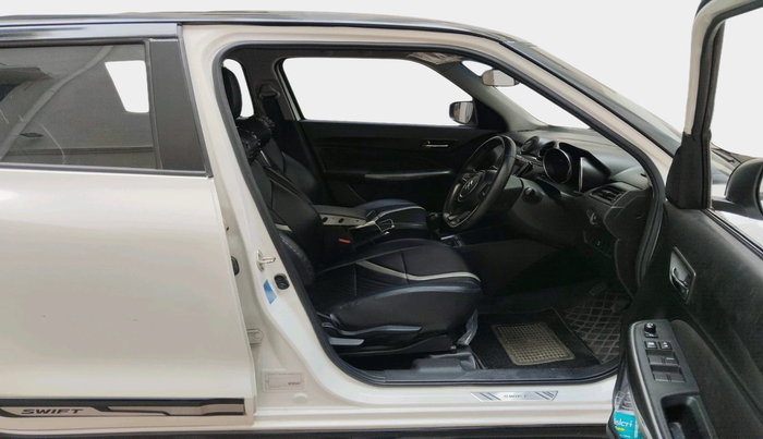 2021 Maruti Swift ZXI, Petrol, Manual, 46,345 km, interior