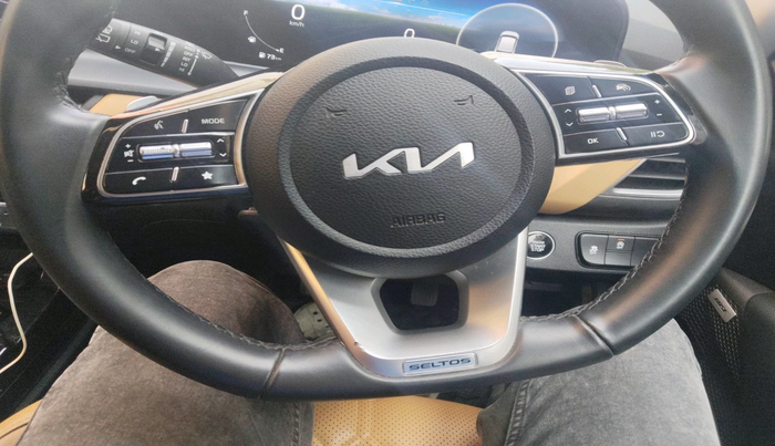 2023 KIA SELTOS  HTX PLUS 1.5 TURBO PETROL DCT, Petrol, Automatic, 15,558 km, interior