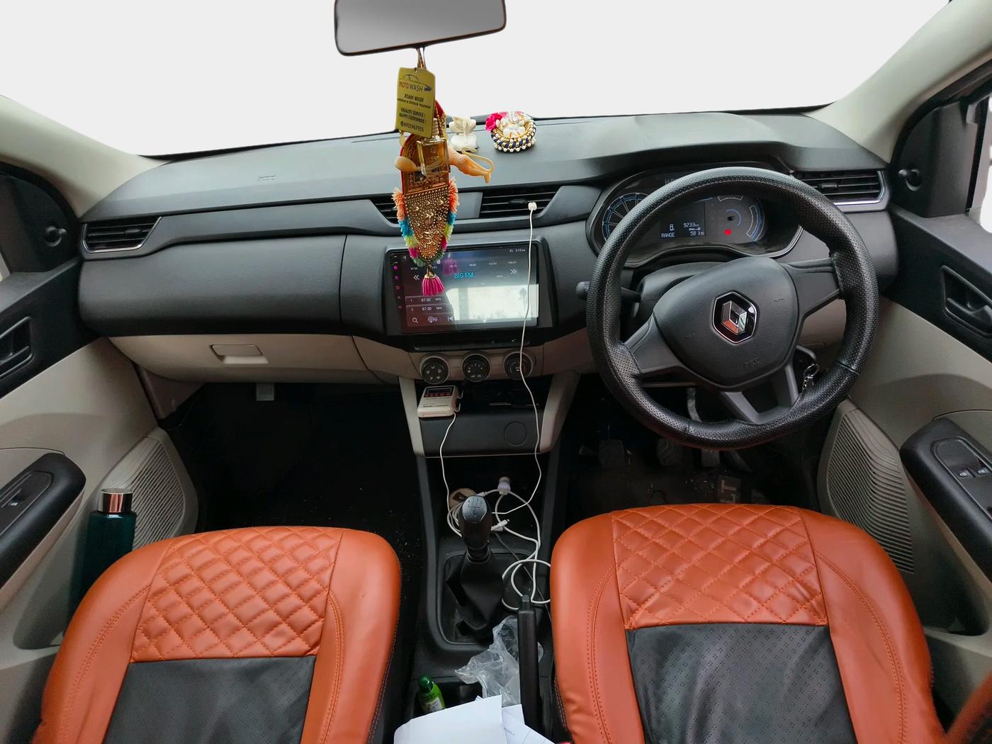 2024 Renault TRIBER RXL MT, Petrol, Manual, 9,233 km, interior
