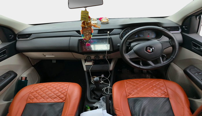 2024 Renault TRIBER RXL MT, Petrol, Manual, 9,233 km, interior