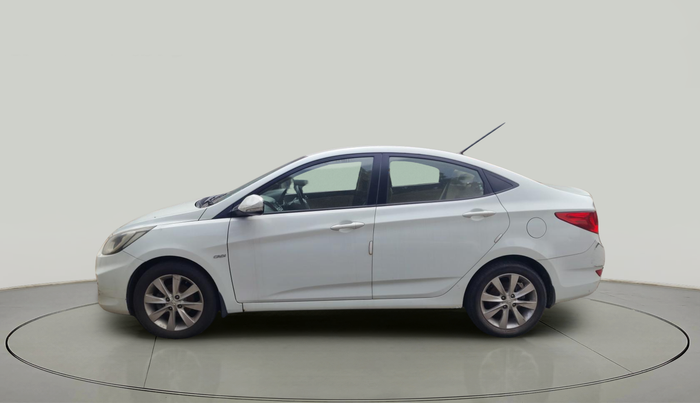 2013 Hyundai Verna FLUIDIC 1.6 CRDI SX, Diesel, Manual, 1,67,612 km, exterior