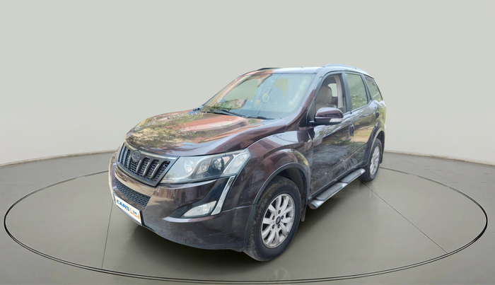 2016 Mahindra XUV500 W8, Diesel, Manual, 1,41,013 km, exterior