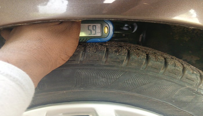 2010 Maruti Zen Estilo VXI, Petrol, Manual, 83,331 km, tyre