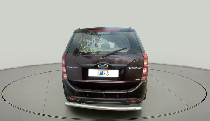 2017 Mahindra XUV500 W6, Diesel, Manual, 1,00,322 km, exterior
