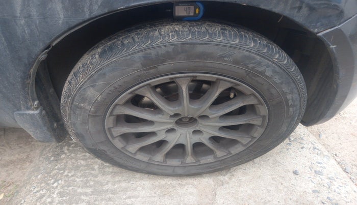 2012 Maruti Ritz VDI, Diesel, Manual, 1,22,551 km, tyre