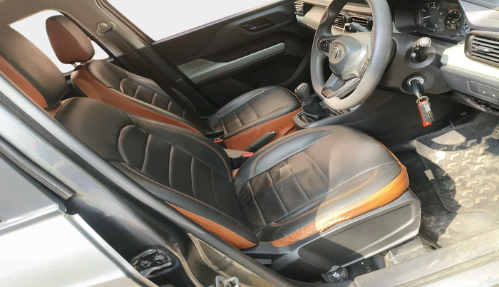 2021 Tata PUNCH ADVENTURE MT, Petrol, Manual, 29,262 km, interior