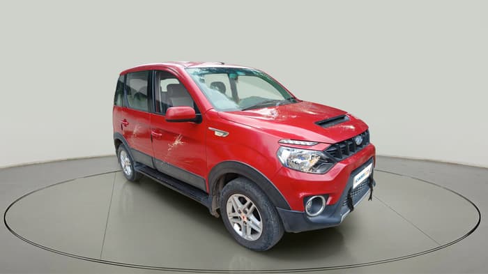 2016 Mahindra NUVOSPORT N8, Diesel, Manual, 28,185 km, exterior