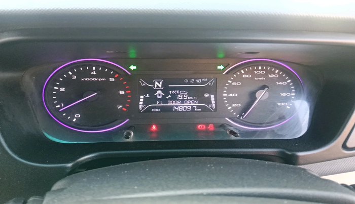 2019 Mahindra MARAZZO M2 8 STR, Diesel, Manual, 1,48,097 km, interior