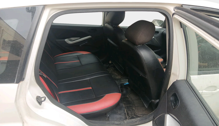 2011 Ford Figo ZXI 1.4 DIESEL, Diesel, Manual, 95,206 km, interior