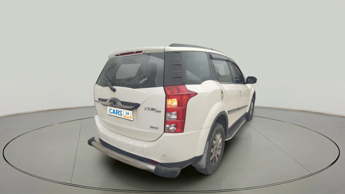 2016 Mahindra XUV500 W10, Diesel, Manual, 67,394 km, exterior