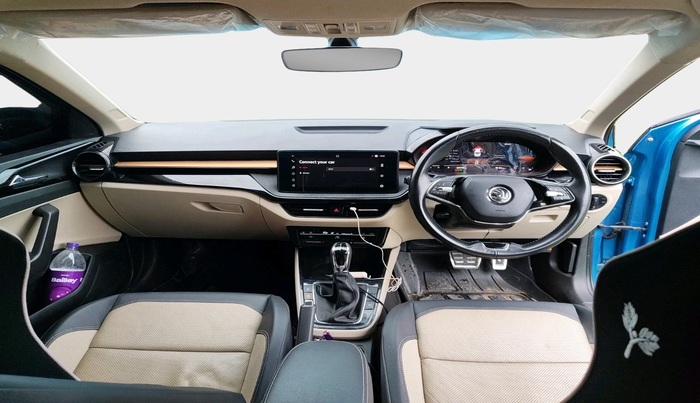 2022 Skoda SLAVIA STYLE 1.0L TSI AT, Petrol, Automatic, 80,998 km, interior