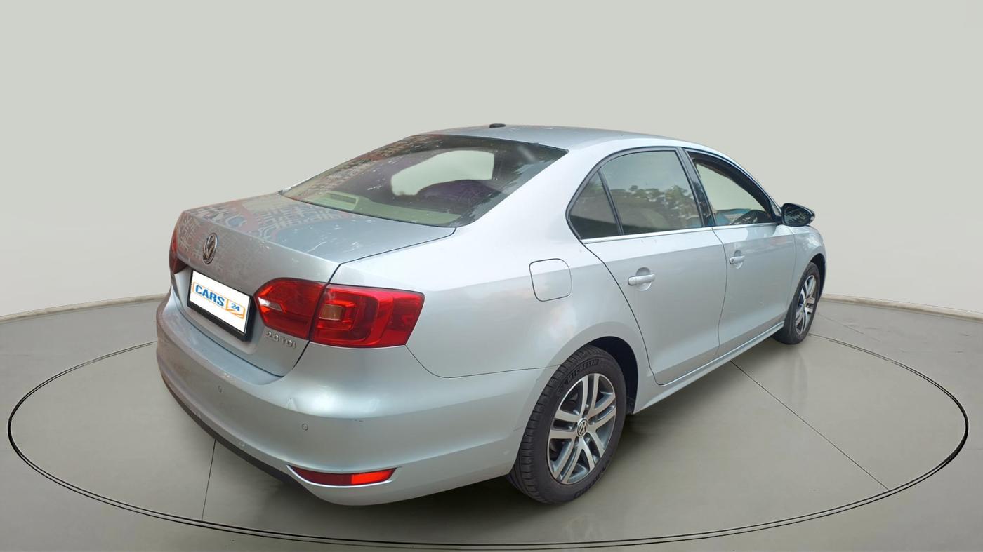 2014 Volkswagen Jetta COMFORTLINE TDI, Diesel, Manual, 1,10,389 km, exterior