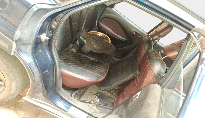 2023 Maruti FRONX DELTA PLUS 1.2L AGS, Petrol, Automatic, 94,874 km, interior