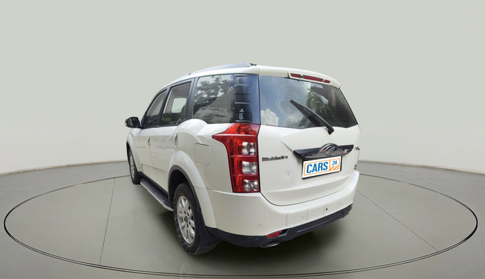 2016 Mahindra XUV500 W8, Diesel, Manual, 94,393 km, exterior