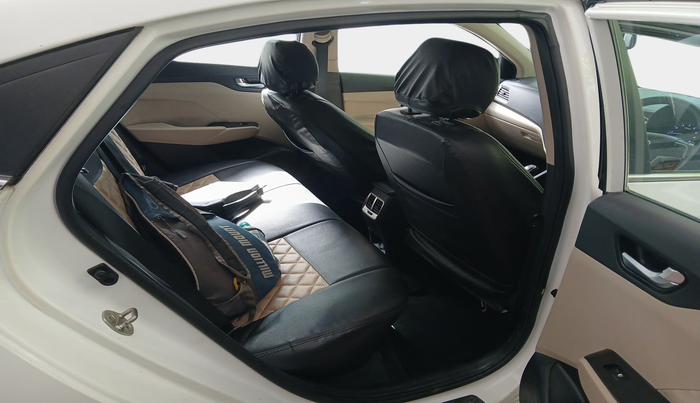 2019 Hyundai Verna 1.6 VTVT SX, Petrol, Manual, 82,898 km, interior
