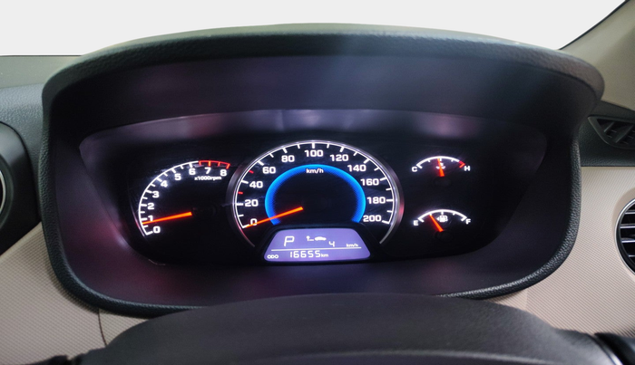 2018 Hyundai Grand i10 SPORTZ AT 1.2 KAPPA VTVT, Petrol, Automatic, 16,655 km, interior