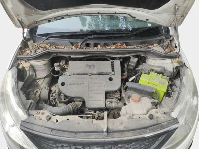 2018 Tata Bolt XE QUADRAJET, Diesel, Manual, 30,914 km, exterior