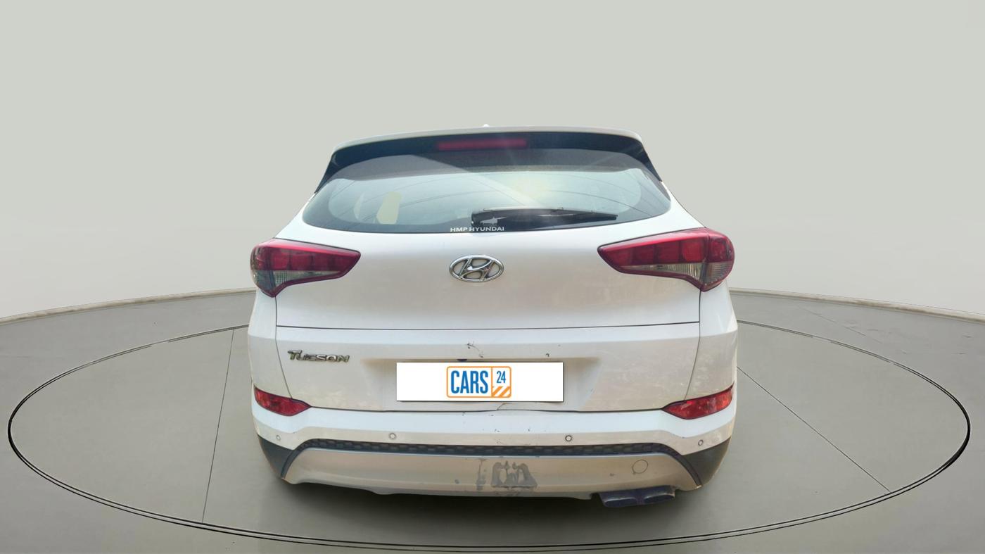 2018 Hyundai Tucson 2WD AT GL DIESEL
, Diesel, Automatic, 1,23,974 km, exterior