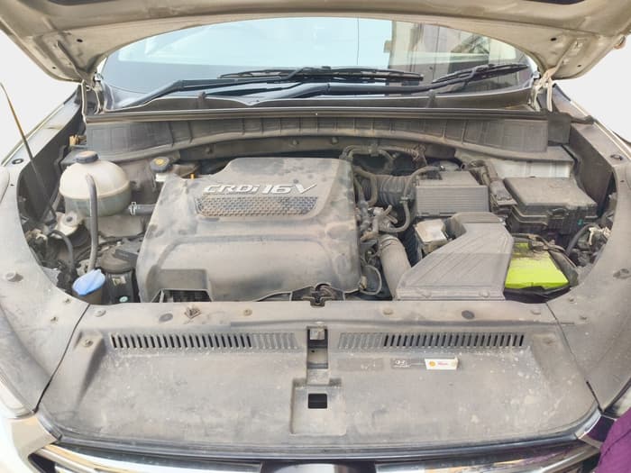 2018 Hyundai Tucson 2WD AT GL DIESEL
, Diesel, Automatic, 1,23,974 km, exterior
