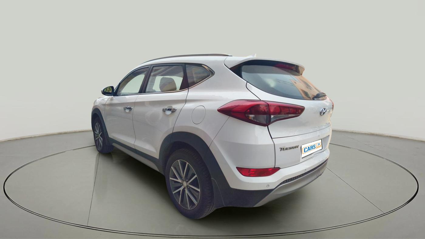 2018 Hyundai Tucson 2WD AT GL DIESEL
, Diesel, Automatic, 1,23,974 km, exterior